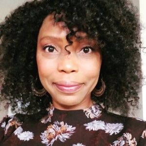 Meet your Posher, Sabra